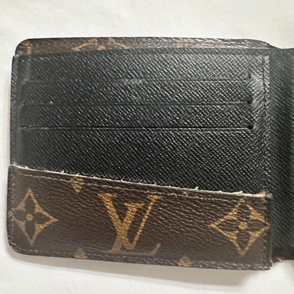 Authentic Louis Vuitton Monogram Macassar Multiple Wallet - C12142 - Picture 5 of 7